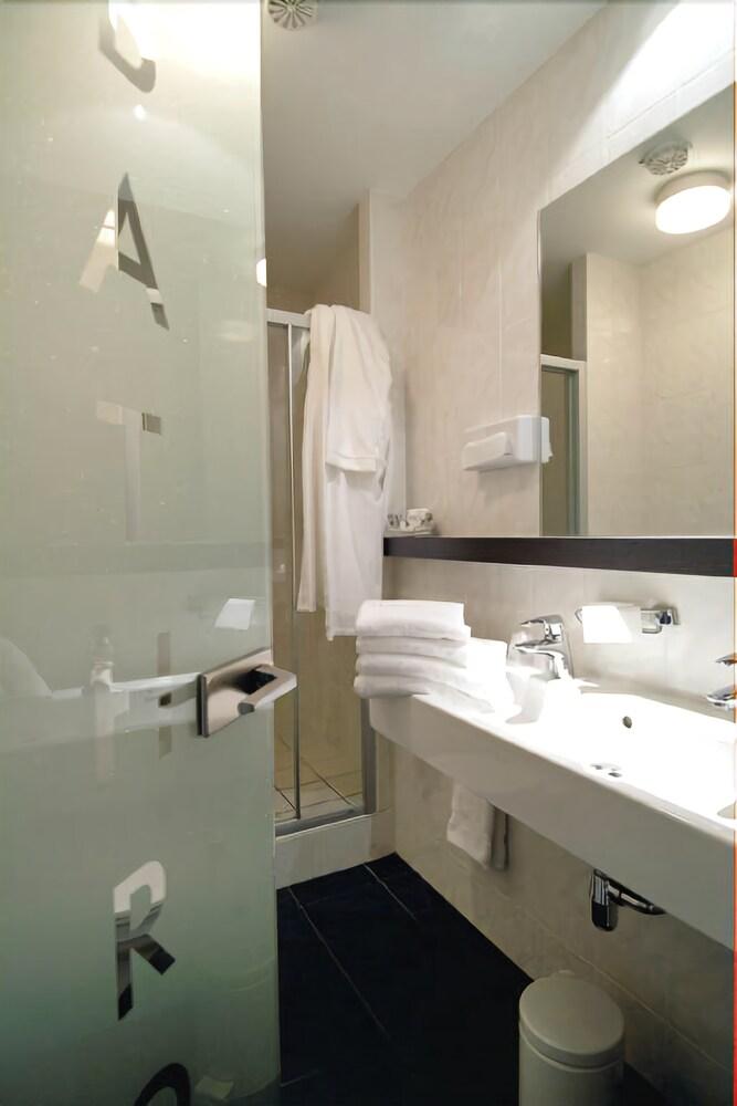 Hotel Central Roosendaal Dış mekan fotoğraf